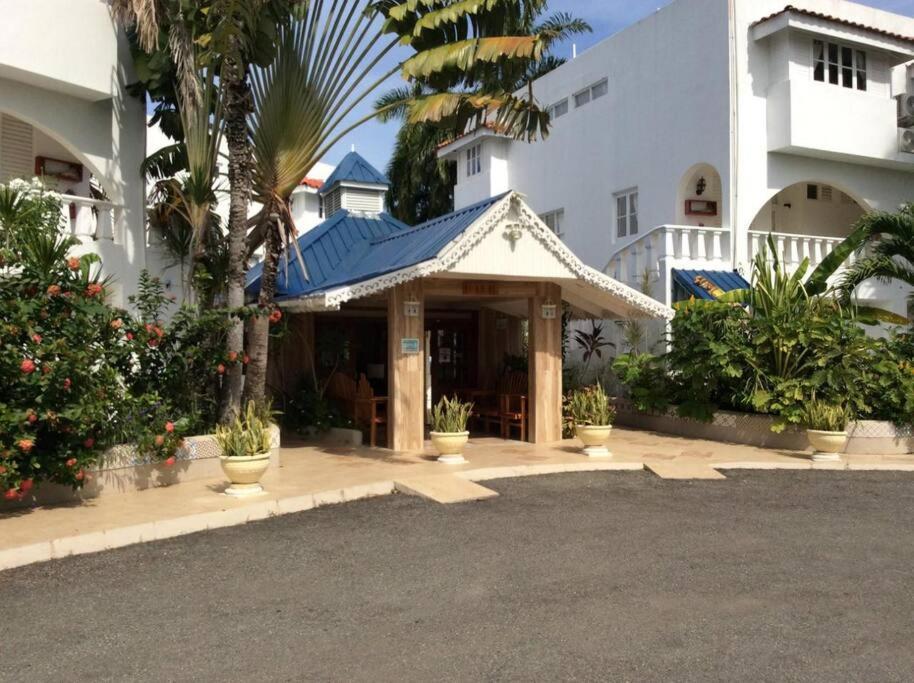 Lush Tropical Apartment Located In A 4-Star Resort Runaway Bay Exteriér fotografie